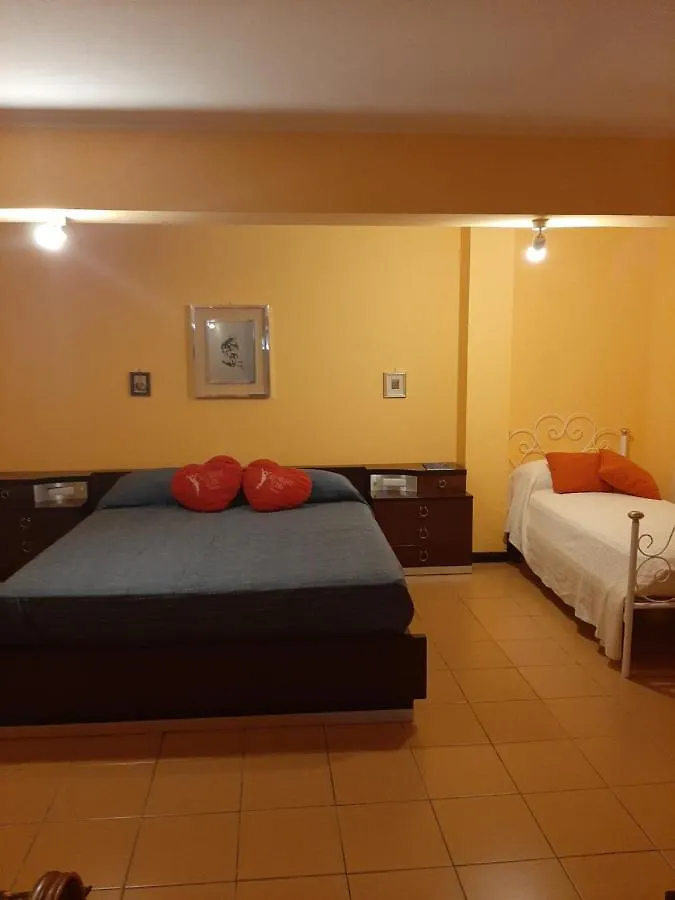 Lomarchi Holiday Home Carini