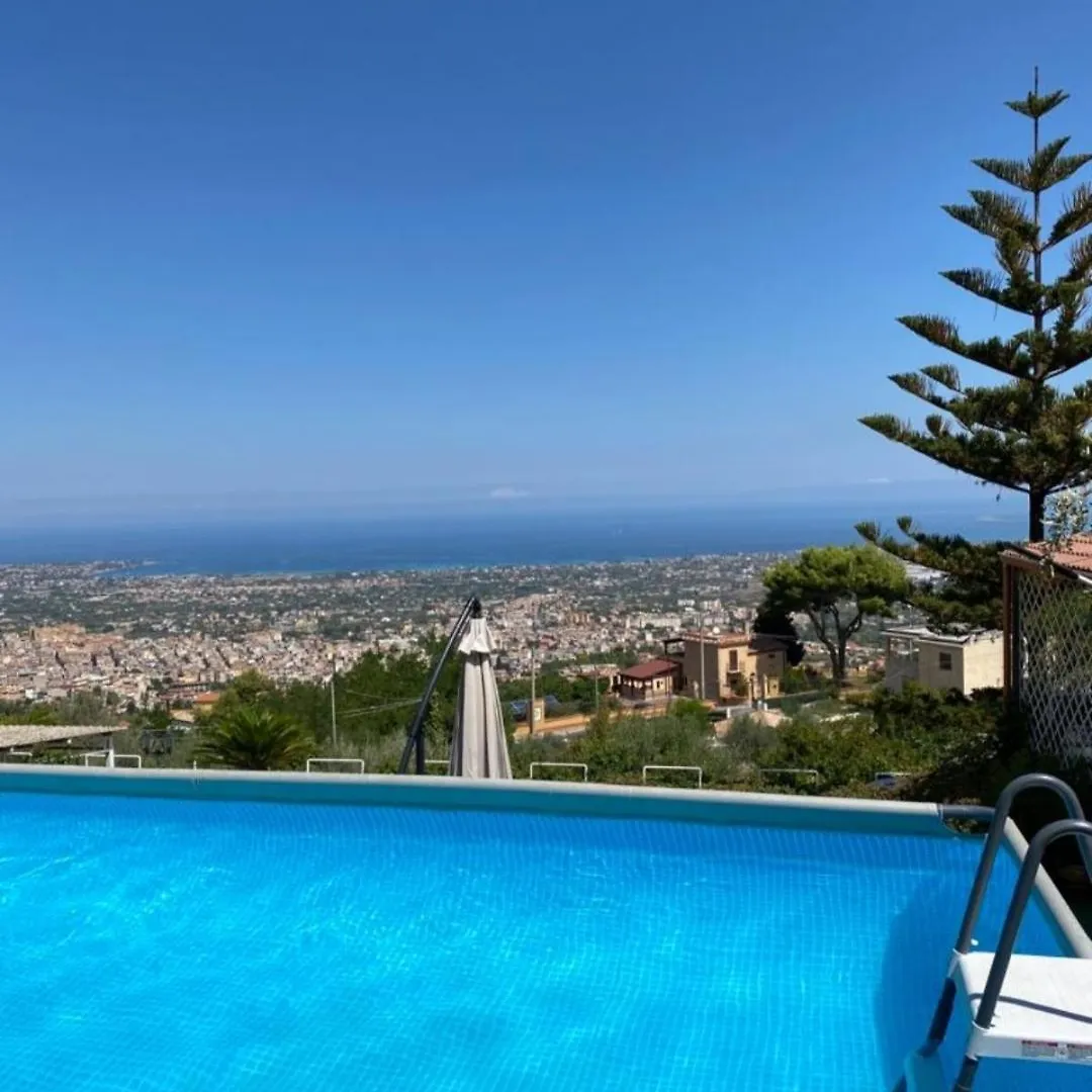 Lomarchi Holiday Home Carini Italy